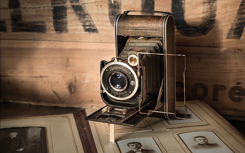 Stari fotografski aparati