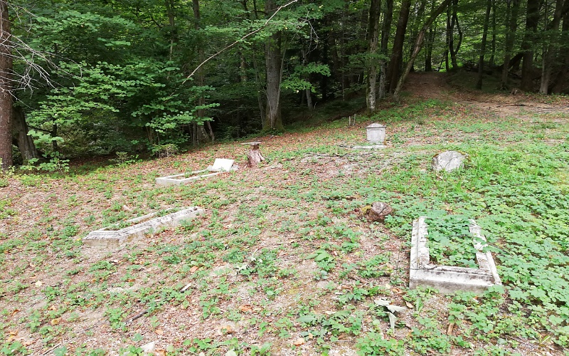 Staro groblje na Golavcu
